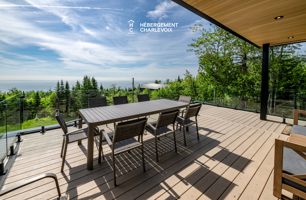 ALT-49 - Villa contemporaine offrant les splendeurs du St-Laurent!